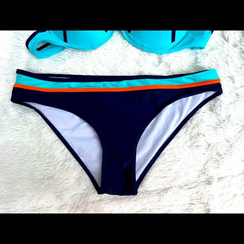 Colorful Bikini - Picture 4 of 8